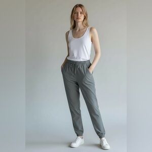 Athletic Works Women’s Gray Quick-Dry Joggers M (8–10) Active Stretch Pants